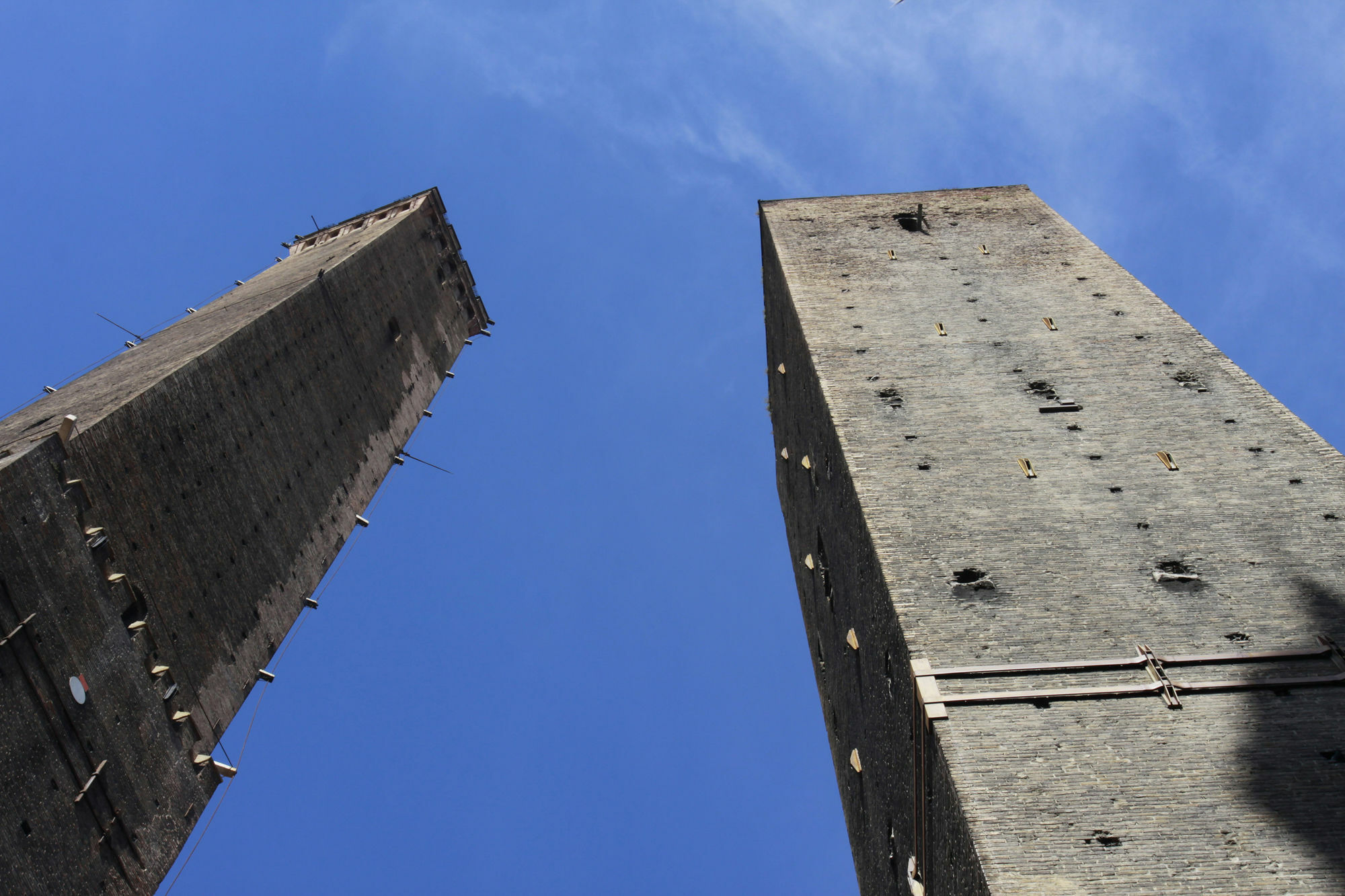 Casa Isolani Luxury Rooms Piazza Maggiore โบโลญญา ภายนอก รูปภาพ