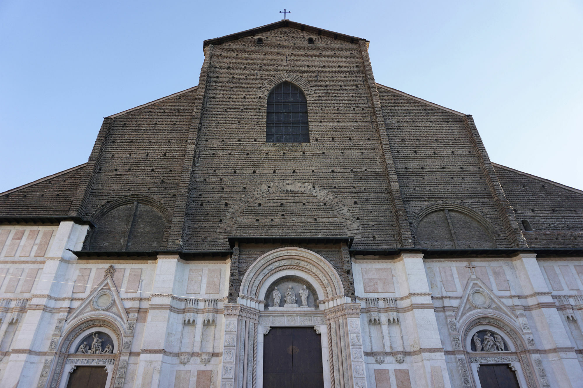 Casa Isolani Luxury Rooms Piazza Maggiore โบโลญญา ภายนอก รูปภาพ