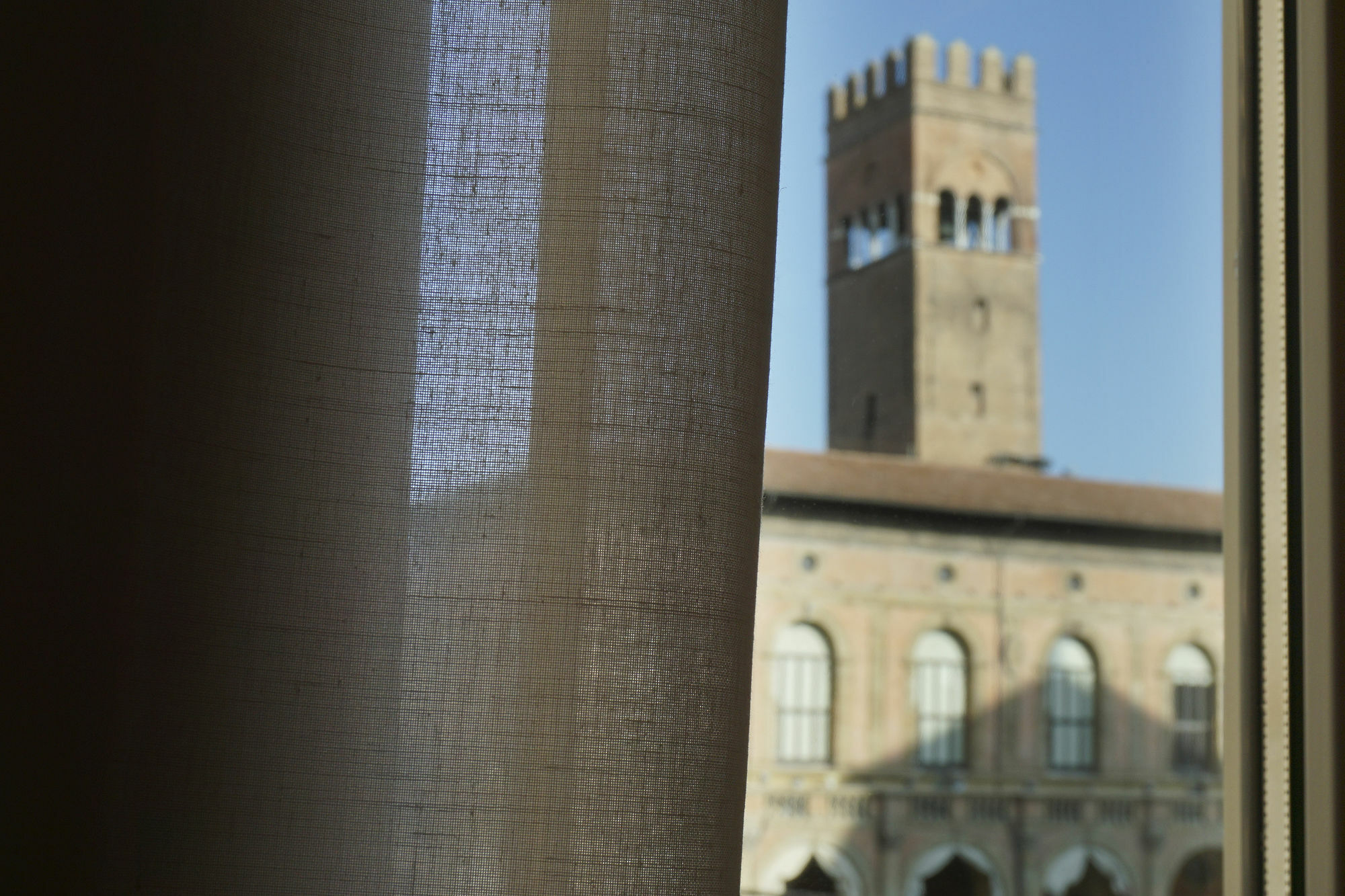 Casa Isolani Luxury Rooms Piazza Maggiore โบโลญญา ภายนอก รูปภาพ
